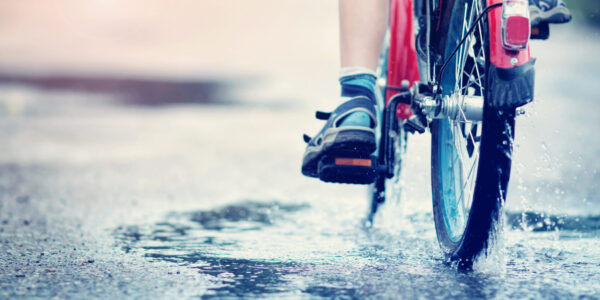 雨の日の自転車